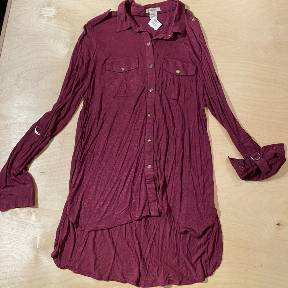 Love Potion Blouse Hi/Lo Hem Size Large (JM)